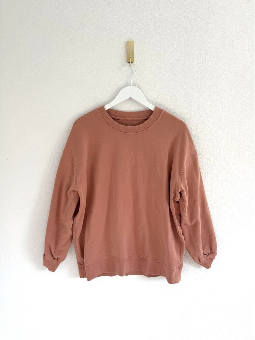 Lululemon Women’s Perfectly Oversized Crew Sweatshirt Dust Pink Size 6